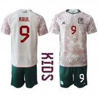 Billiga Mexiko Raul Jimenez #9 Barnkläder Borta fotbollskläder till baby VM 2022 Kortärmad (+ Korta byxor)